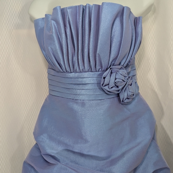 Morgan 4 Ever Strapless Short Formal, Pastel Periwinkle, Size 5/6 - Picture 2 of 13